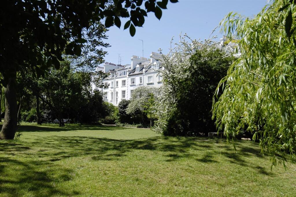 Property photo 8