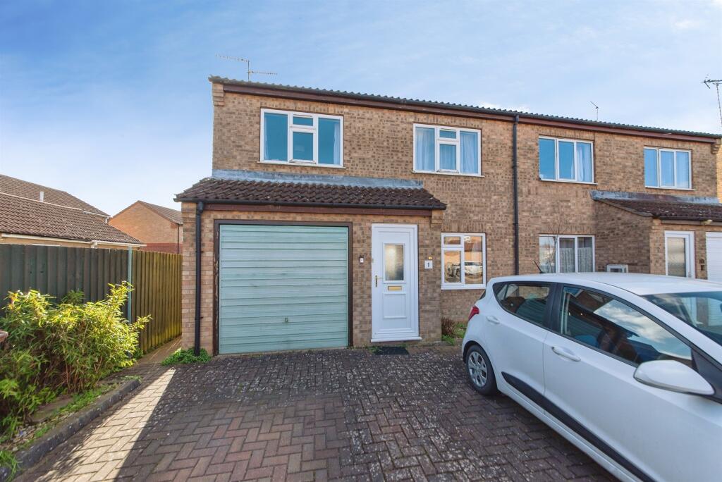 Main image of property: Alder Road, Sleaford