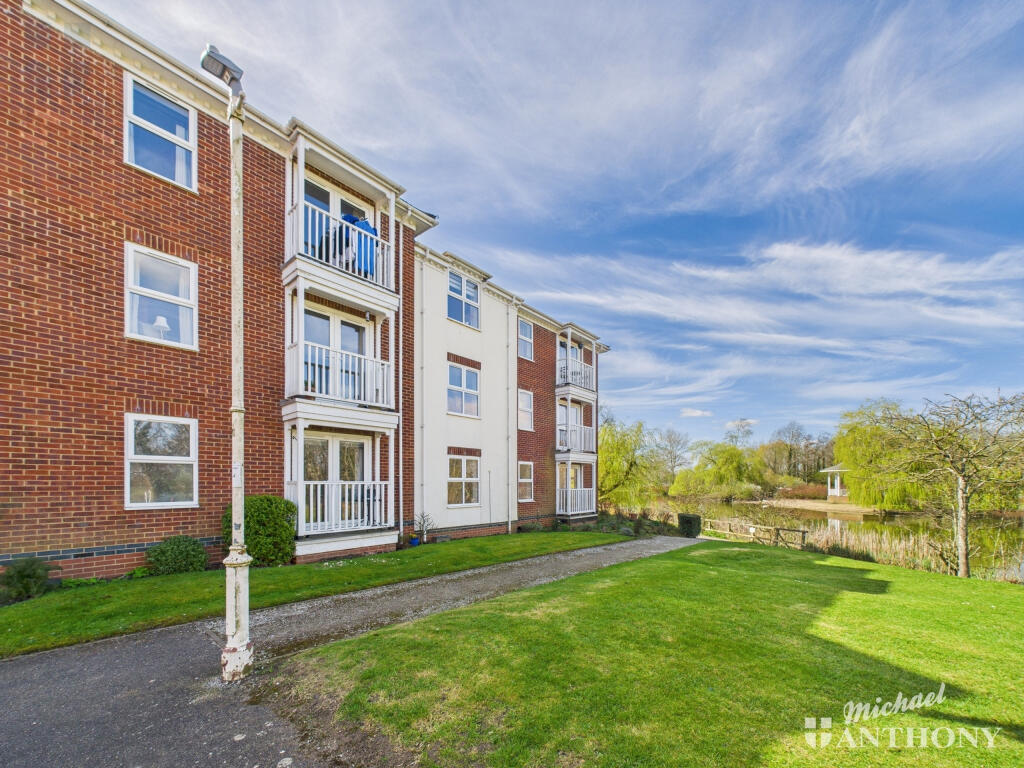 Main image of property: Guillemot Way, Watermead