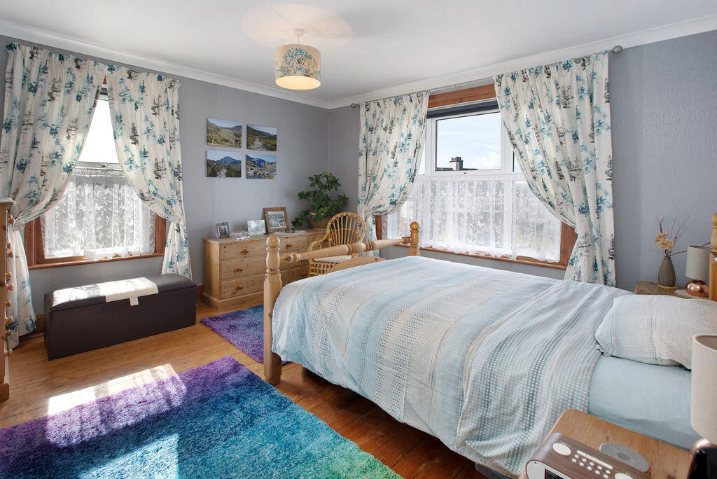 House in Teignbridge, Newton Abbot - View 5