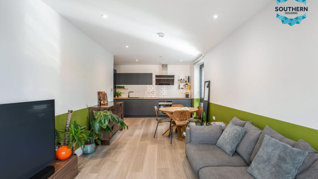 Apartment in Brighton - View 4