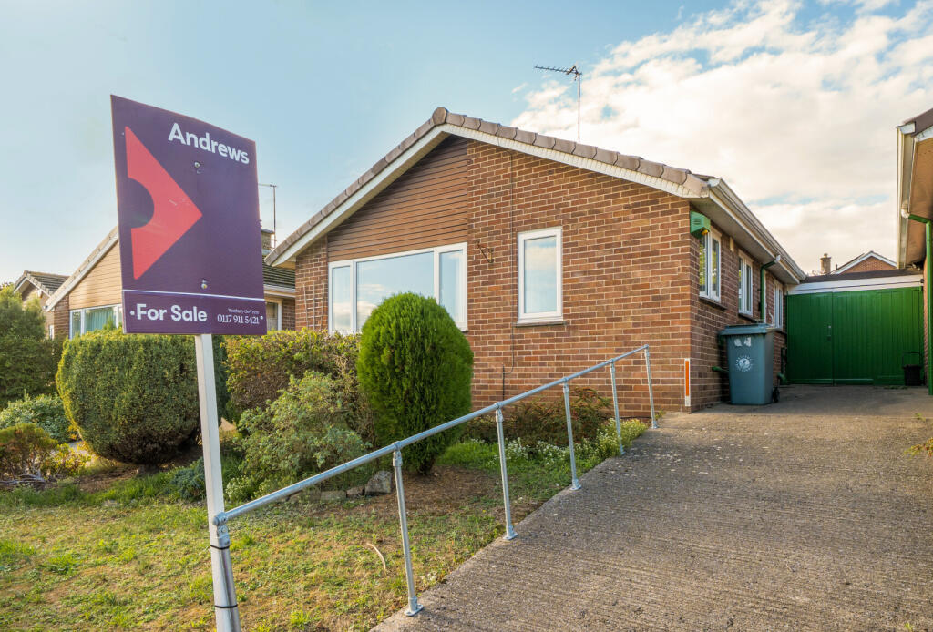 Main image of property: Westover Road, Bristol, Somerset, BS9