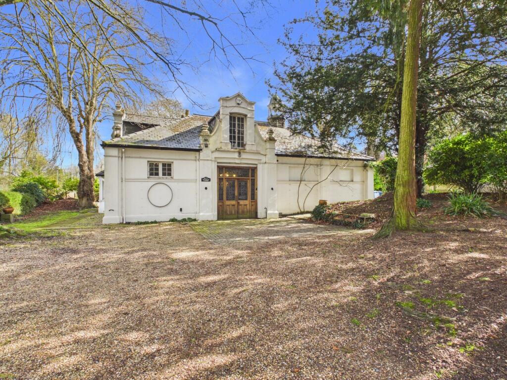 Main image of property: Off Grange Drive, Wooburn Green, Buckinghamshire, HP10