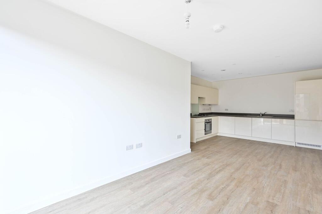 Apartment in Guildford - View 4