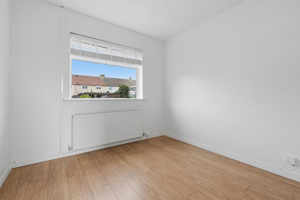 House in Markinch, Woodside - More