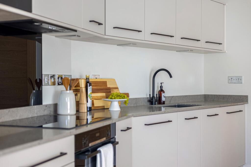 Apartment in Poole - View 4