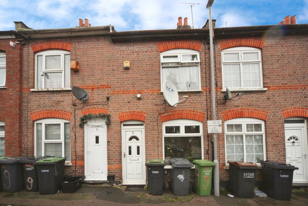 Main image of property: Arthur Street, Luton