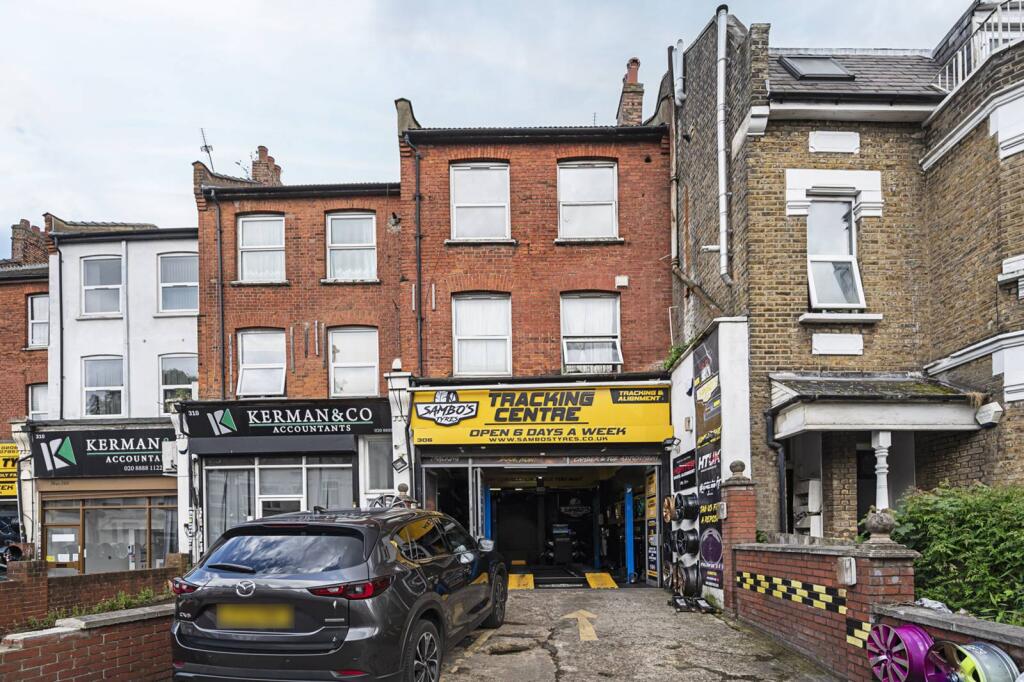 Main image of property: High Road, Wood Green, London, N22