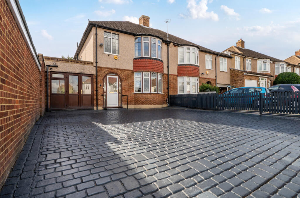 3-bed semi-detached on Lavidge Road, London, SE9, £625,000