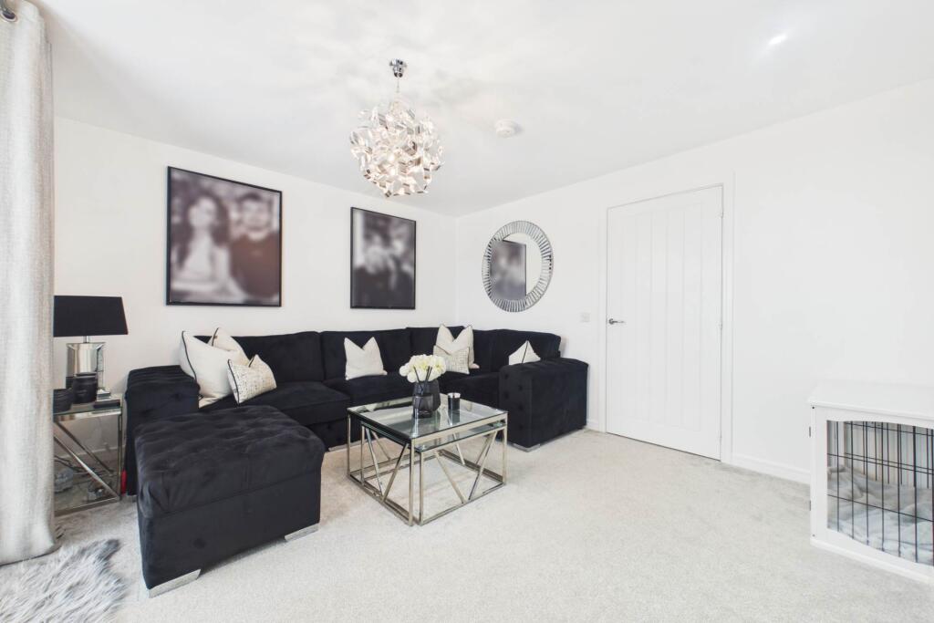 House in Coatbridge, Marnock, Glenboig - View 4