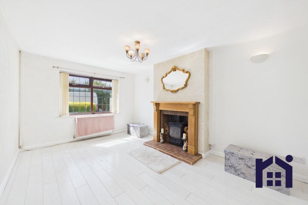 House in Preston - More