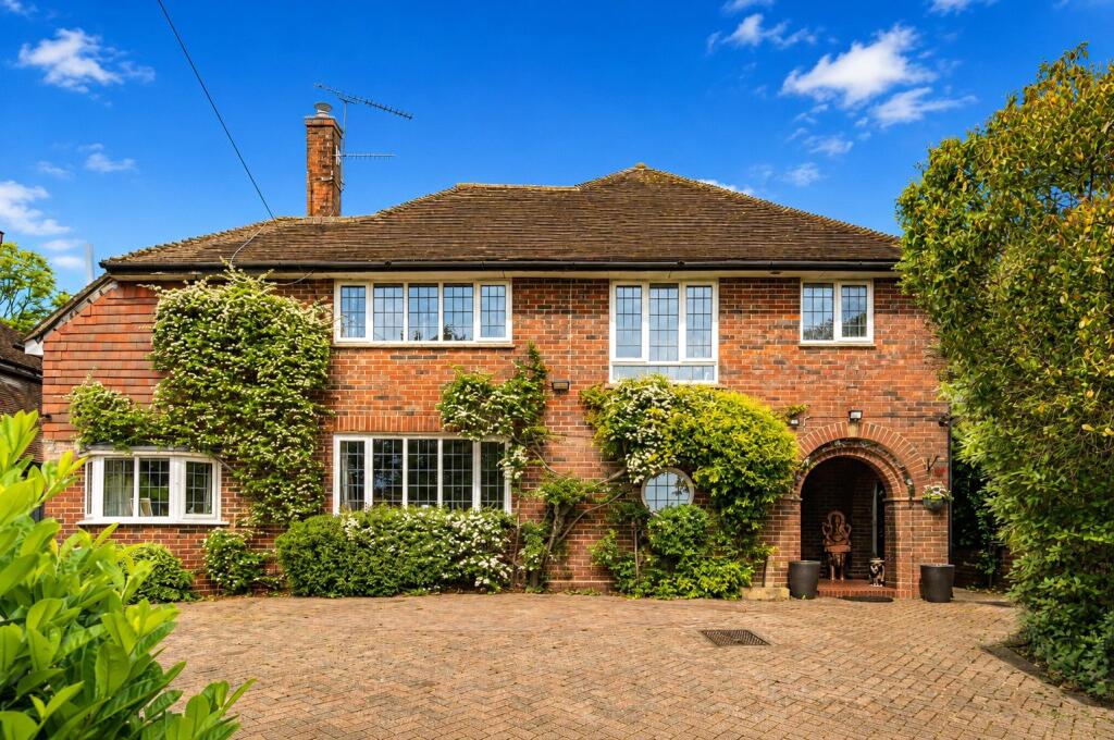 Main image of property: Manor Road, Aldershot, Hampshire, GU11