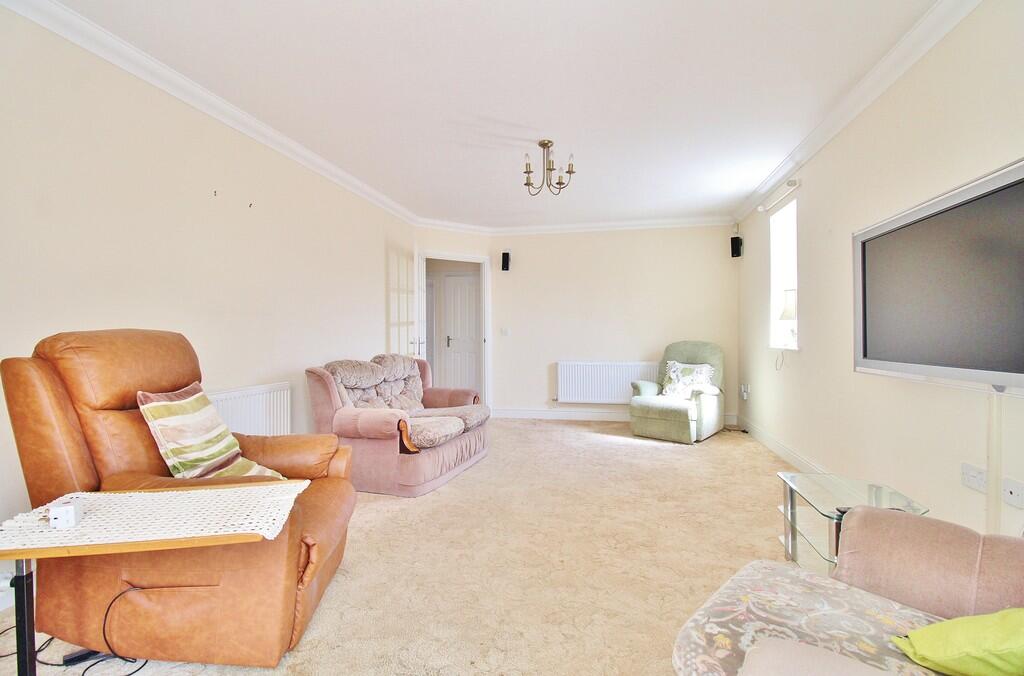 House in Portsmouth - View 4