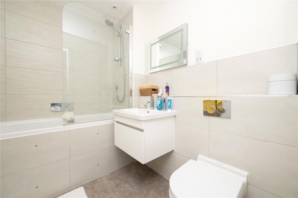 Additional image 7 of Montague Close, Hatfield Road, St. Albans, Hertfordshire