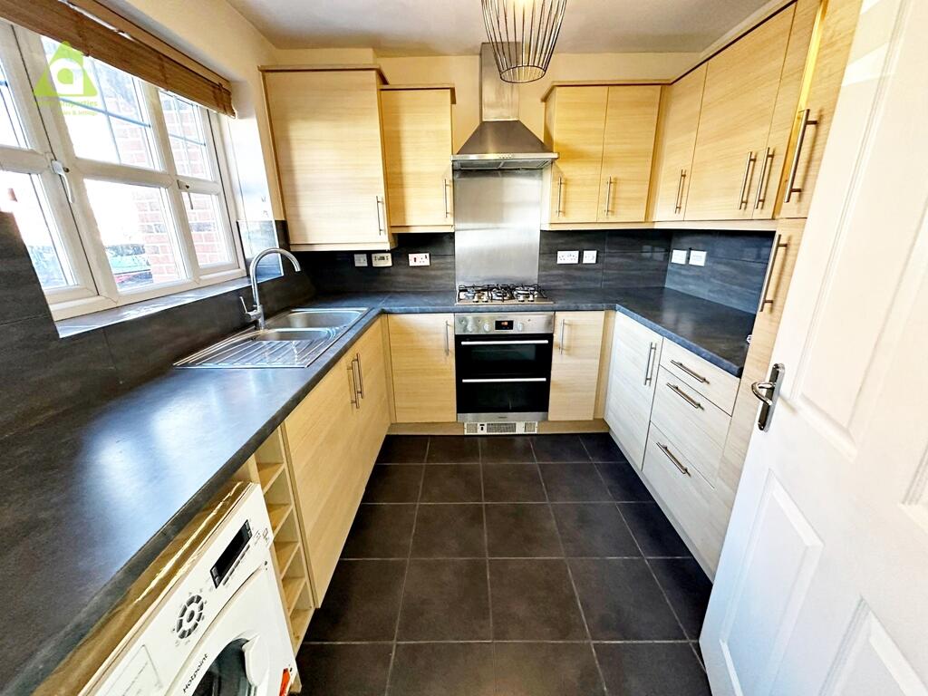 Hudson Close, Bolton, BL3 4FP photo 5