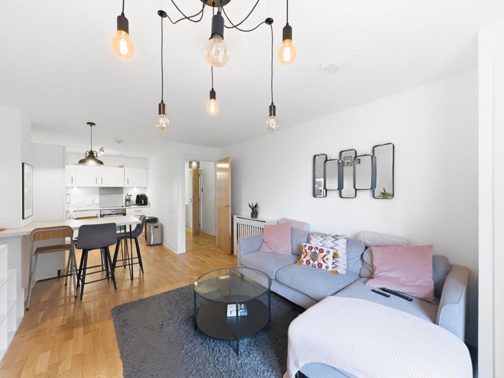 Apartment in Edinburgh - View 4