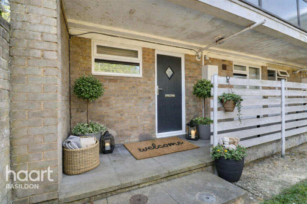 Main image of property: Great Knightleys, Basildon **virtually staged**