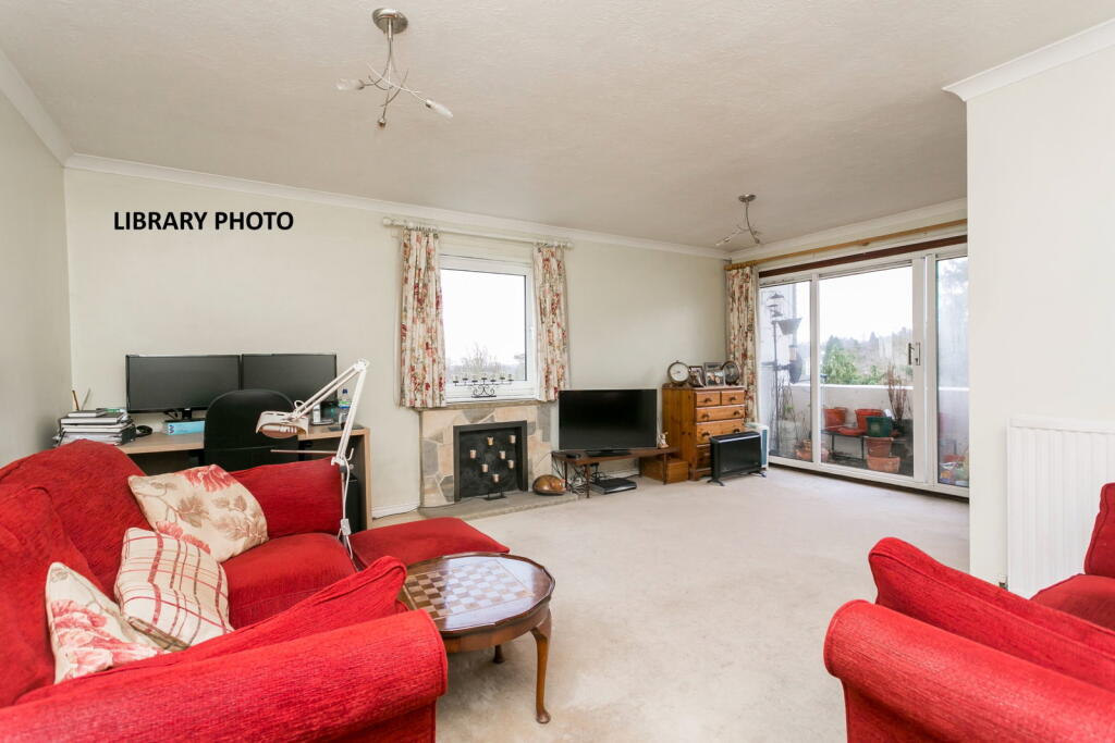 Apartment in Tonbridge - View 2