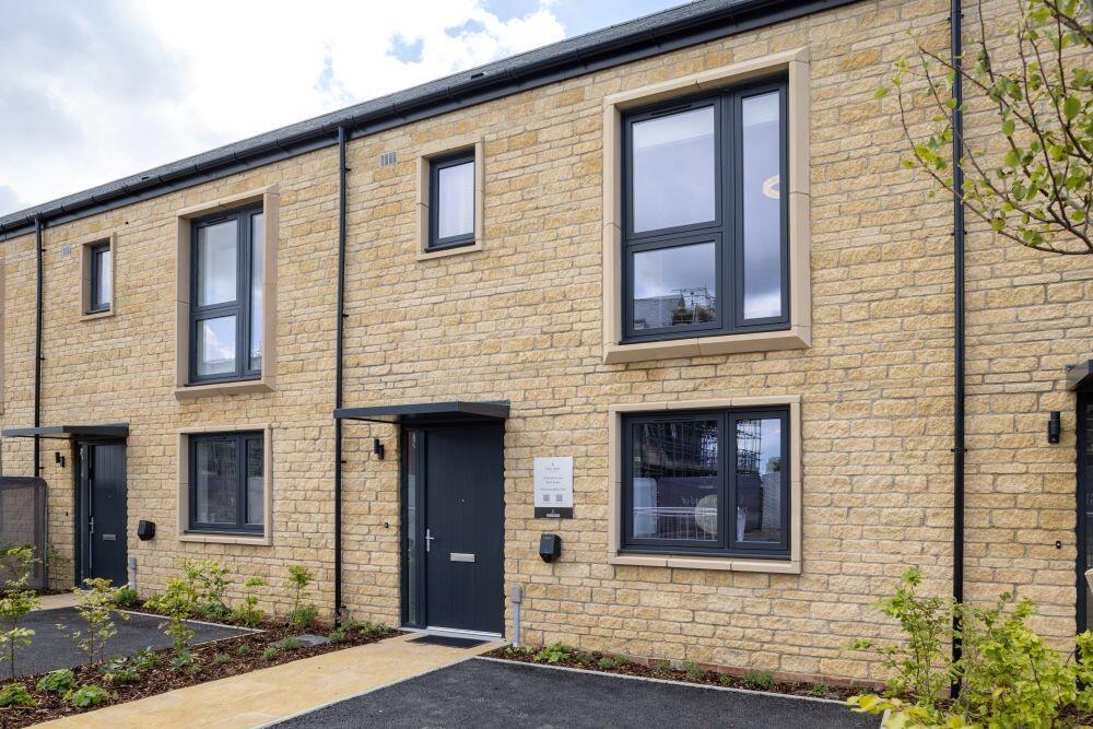 Main image of property: Hill Rise,
Woodstock,
OX20