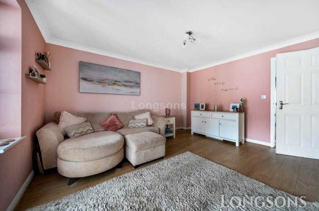 Canberra Road, Watton photo 5