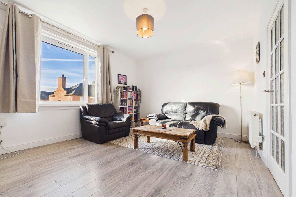 Apartment in Edinburgh - View 3