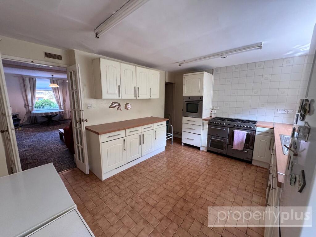 Glyn Street, Porth, Rhondda Cynon Taff, CF39 photo 2