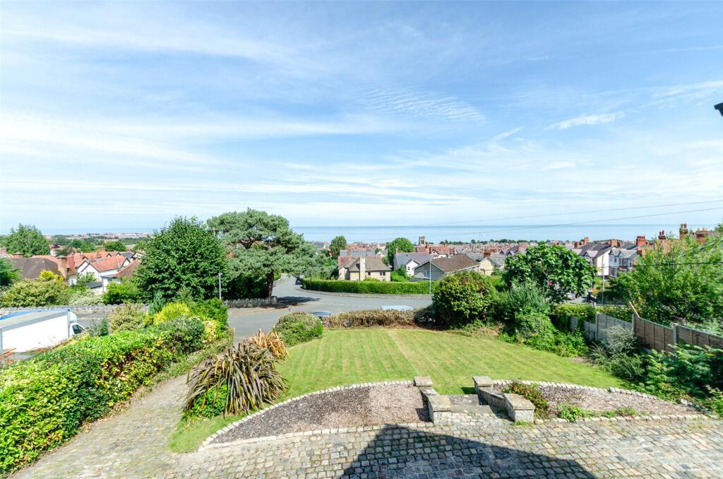 Ael Y Bryn Road, Colwyn Bay, Conwy, LL29 photo 2