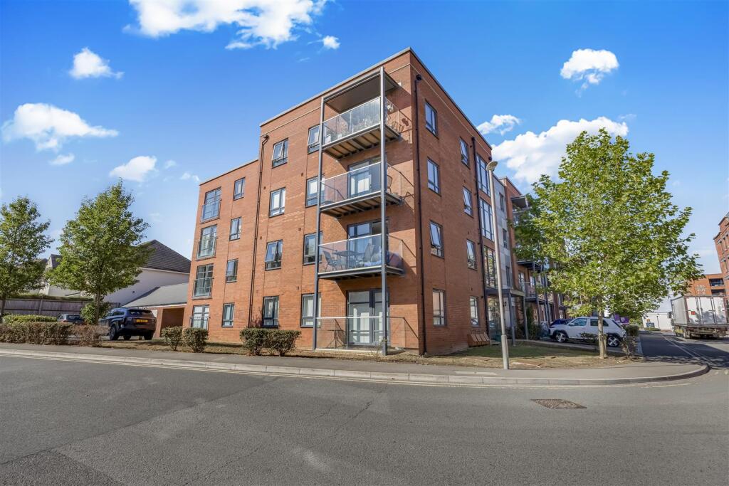 Main image of property: Trajectus Way, Keynsham, Bristol