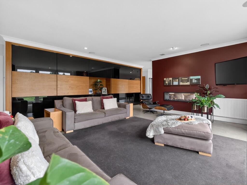 Additional image 13 of Truly distinctive family home, 1 Lamb Lane, Redbourn, AL3