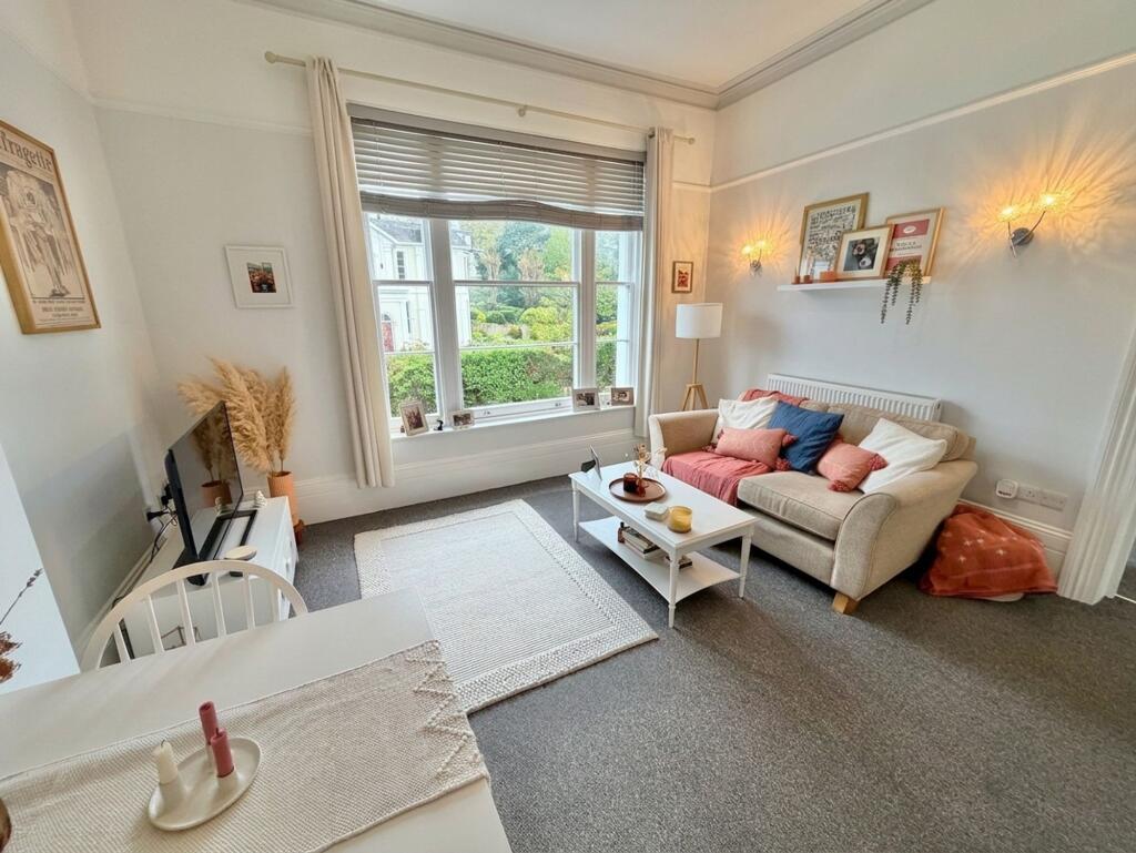 Apartment in St. Peters House, Torbay - View 6