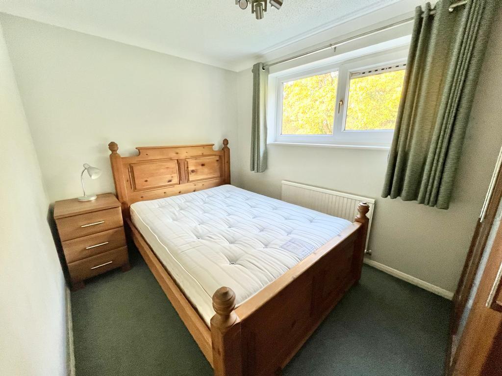 Apartment in Guildford - View 5