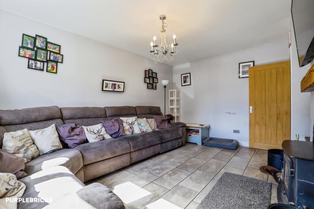 House in Gravesham, Higham - More