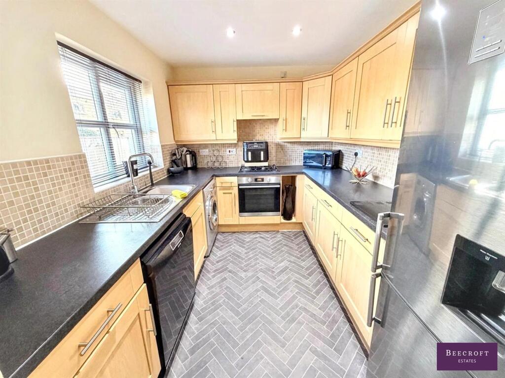 House in Sheffield - View 4