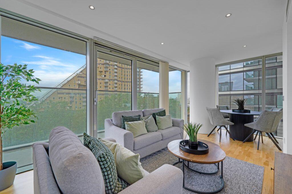 Main image of property: Marsh Wall, Canary Wharf E14