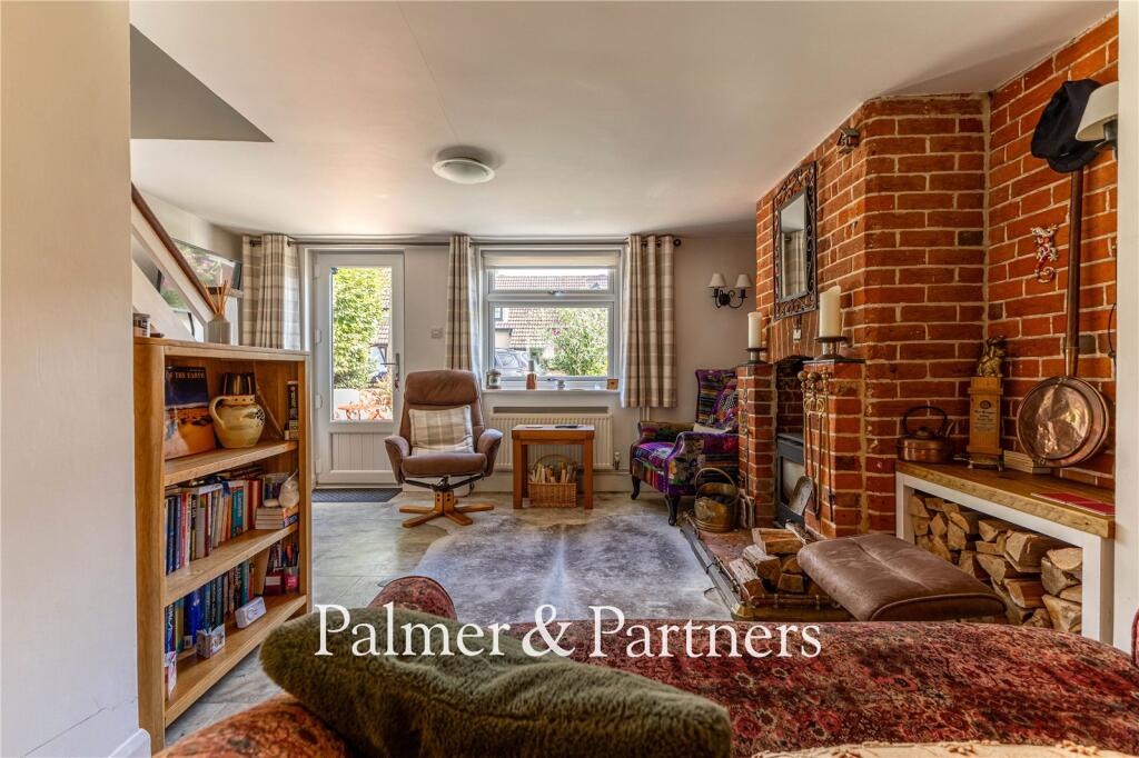 House in East Suffolk, Saxmundham - More