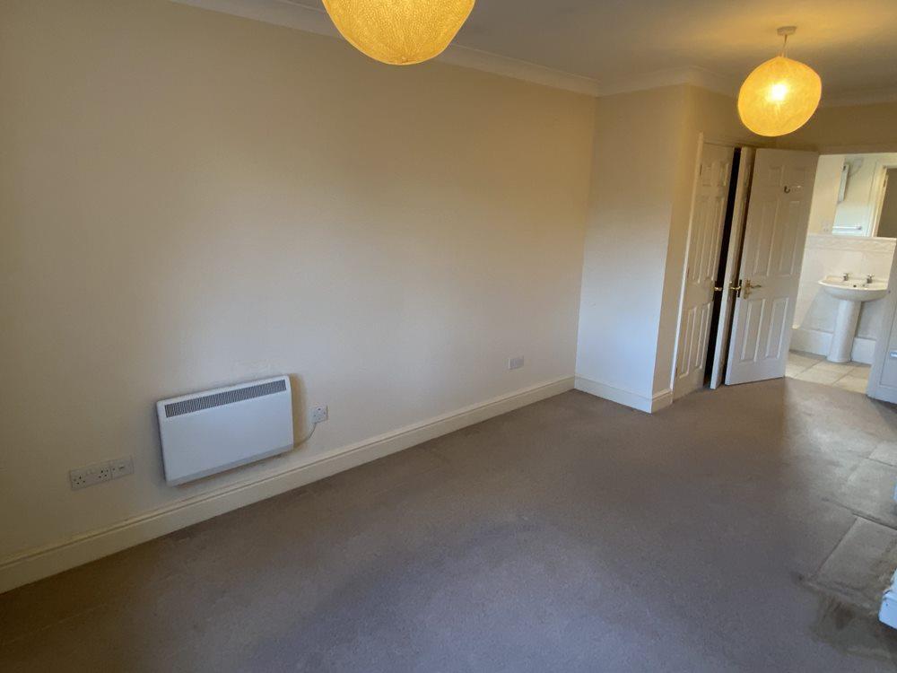 Apartment in Twyford, Wokingham - More