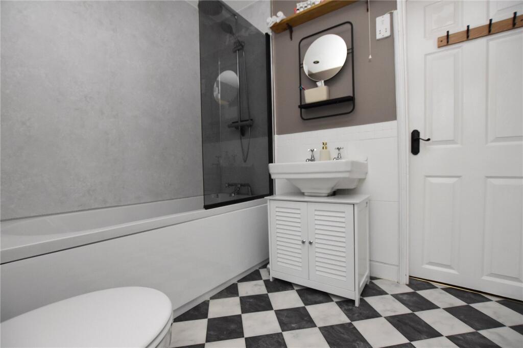 Additional image 11 of Bradford Road, Drighlington, Bradford, West Yorkshire