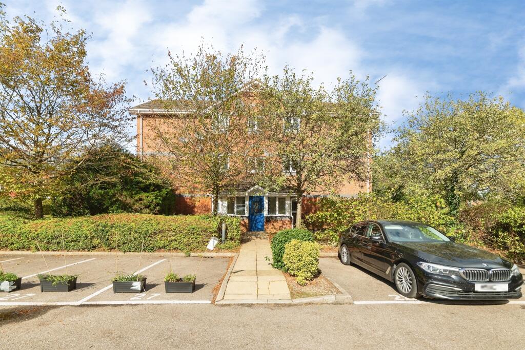 Main image of property: Endymion Mews, Hatfield