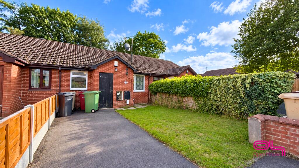 House in Bolton, Daubhill - View 2