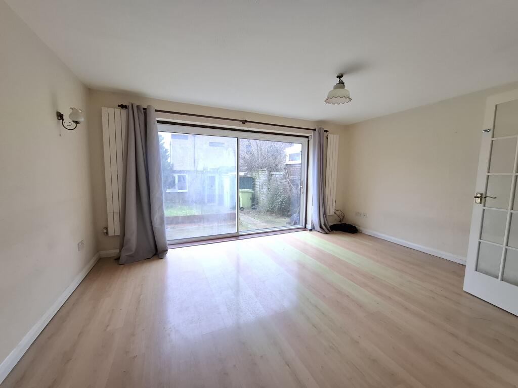 Main image of property: Laidon Square, HEMEL HEMPSTEAD