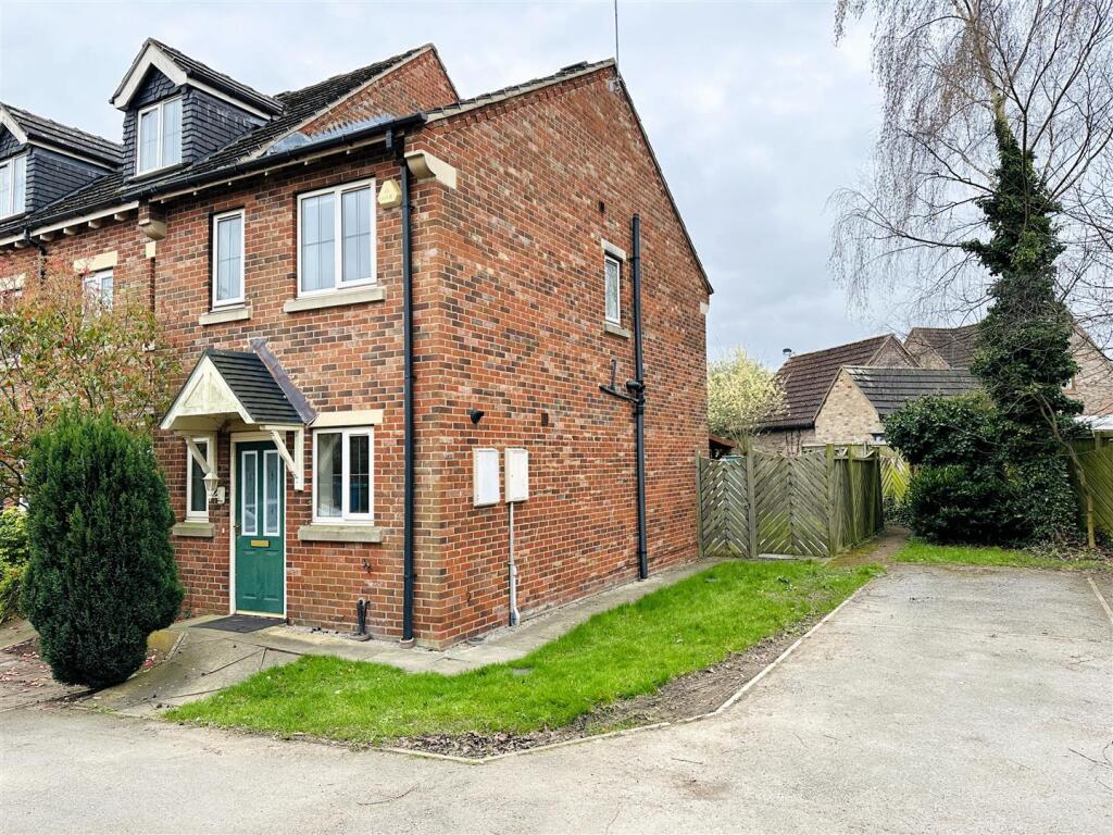 Main image of property: Periwinkle Court, Goole