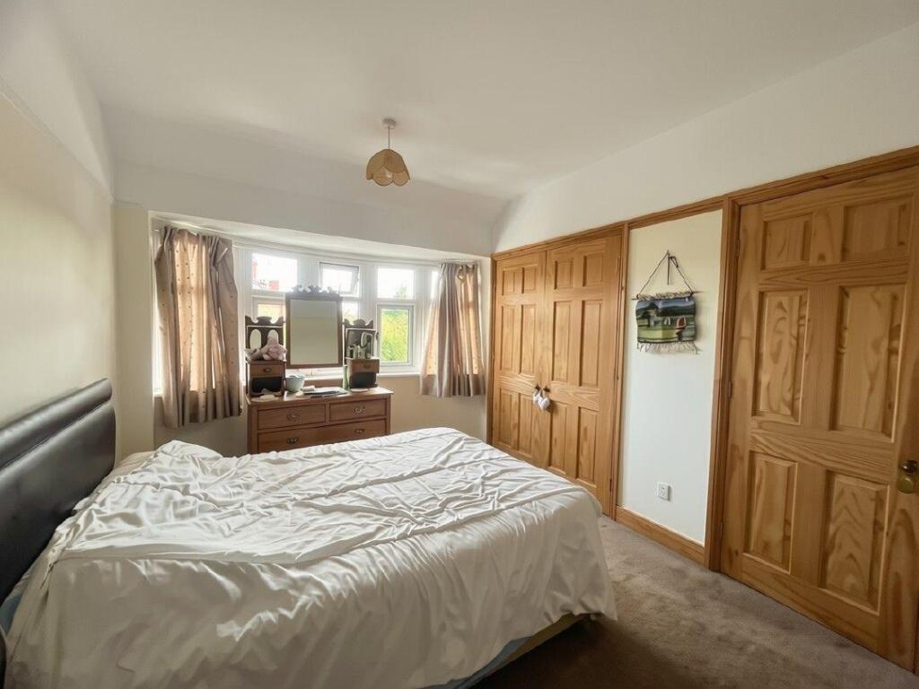 5-bed semi-detached on Belvedere Drive, Wrexham, £325,000