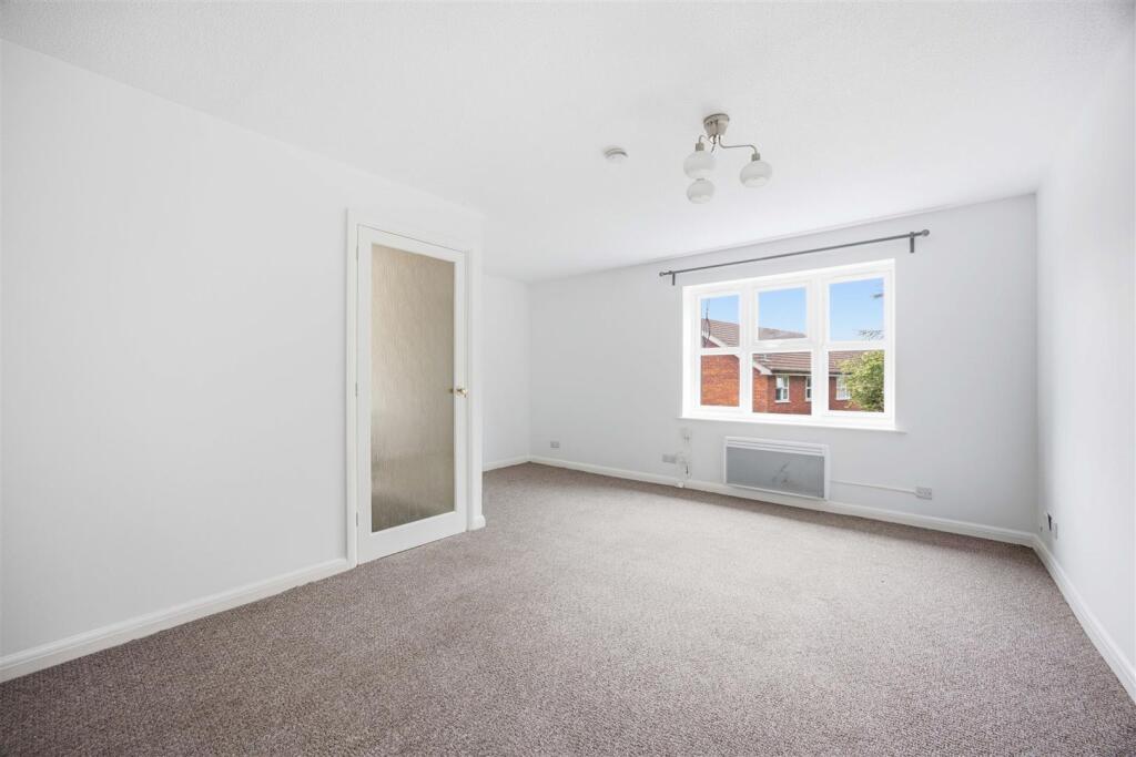 Apartment in London - View 3