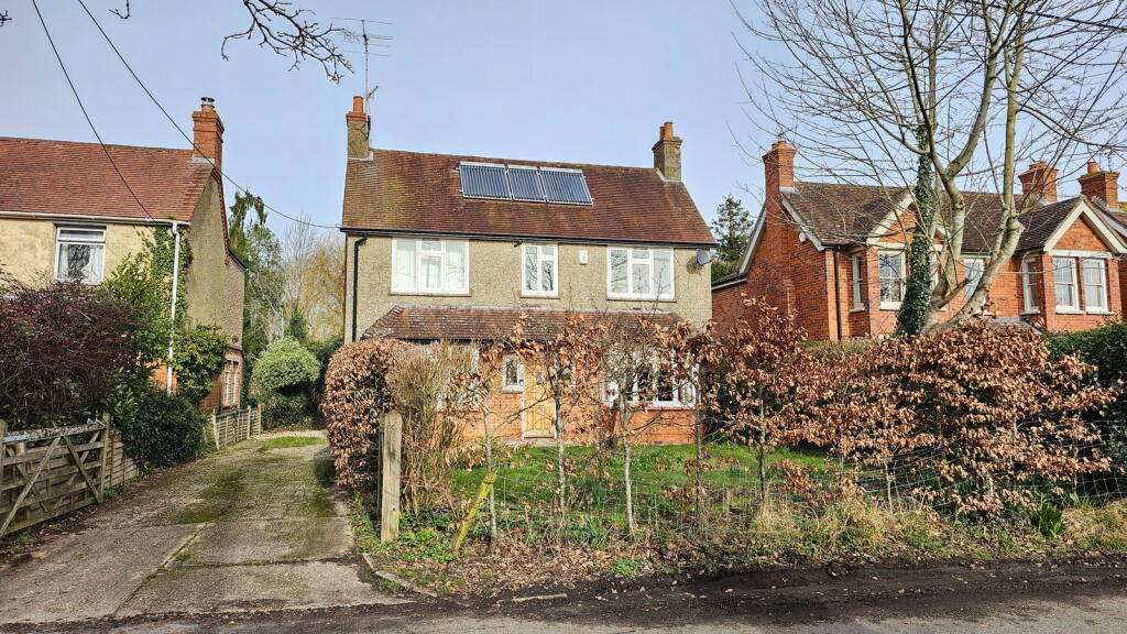 Main image of property: Henwick Lane, Thatcham, RG18 3BX