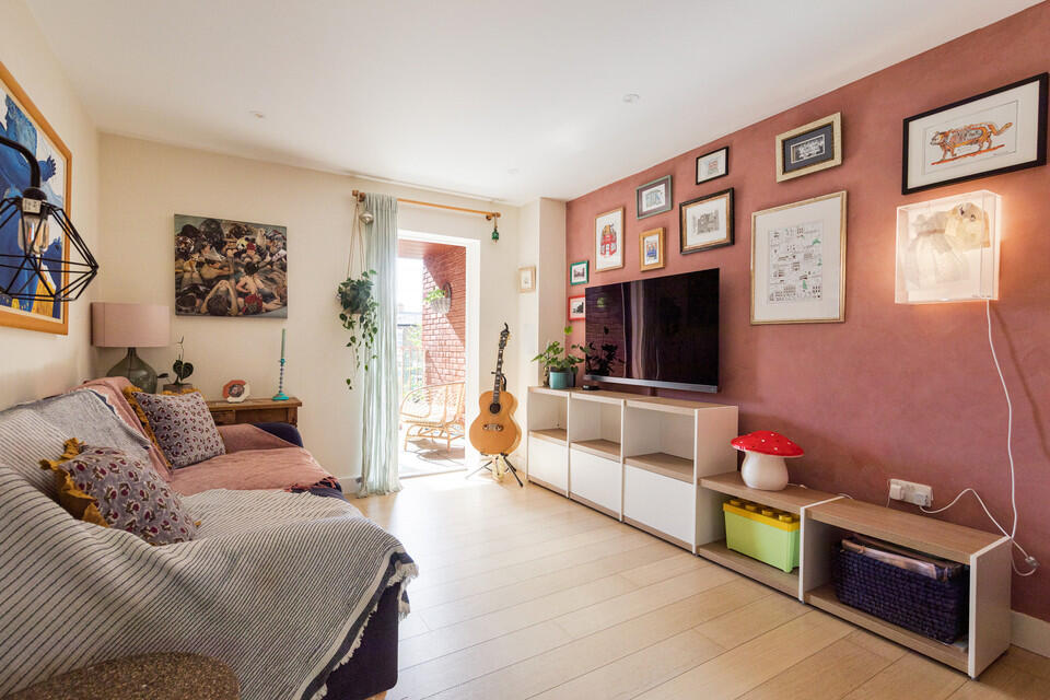 Apartment in London - View 3