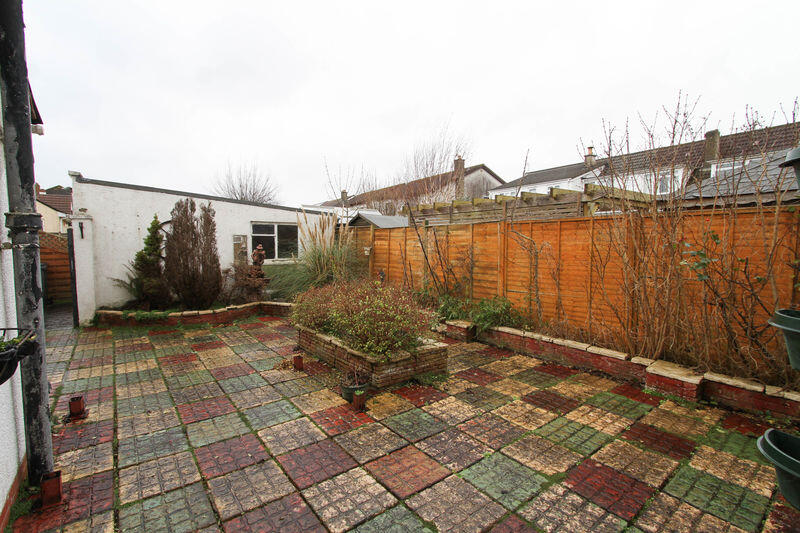 Edward Road South, Clevedon photo 3