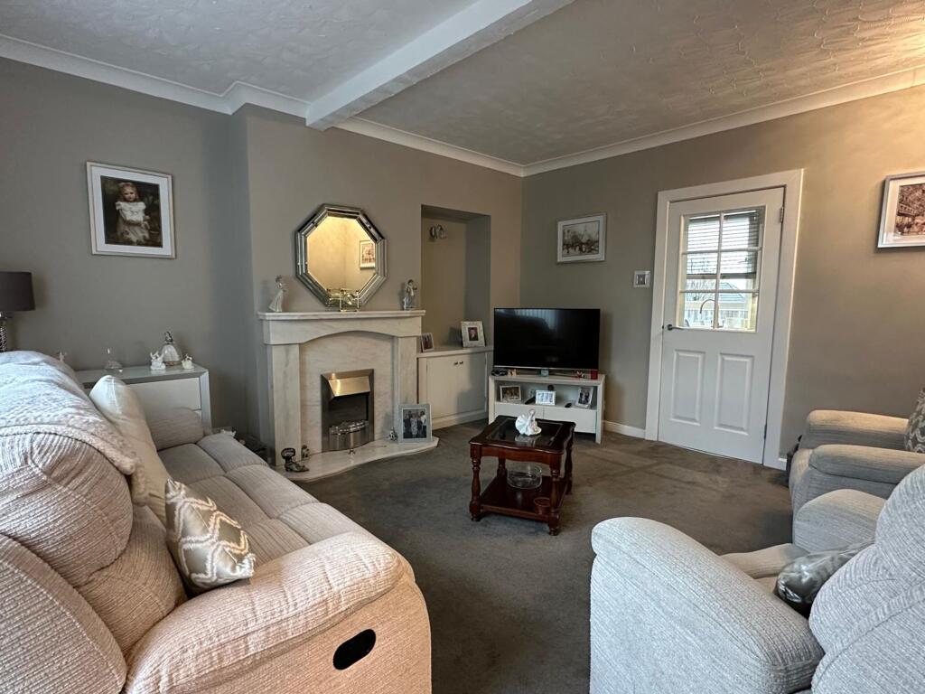 Glebe Crescent, Airdrie, ML6 photo 4