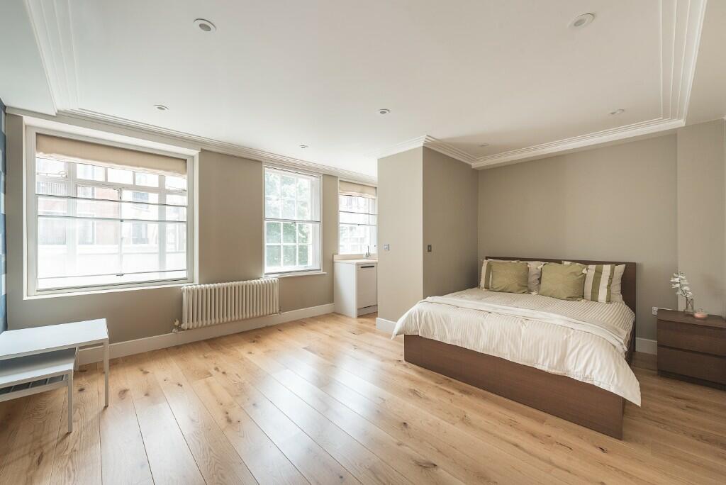 Main image of property: Edgware Road, London, W2
