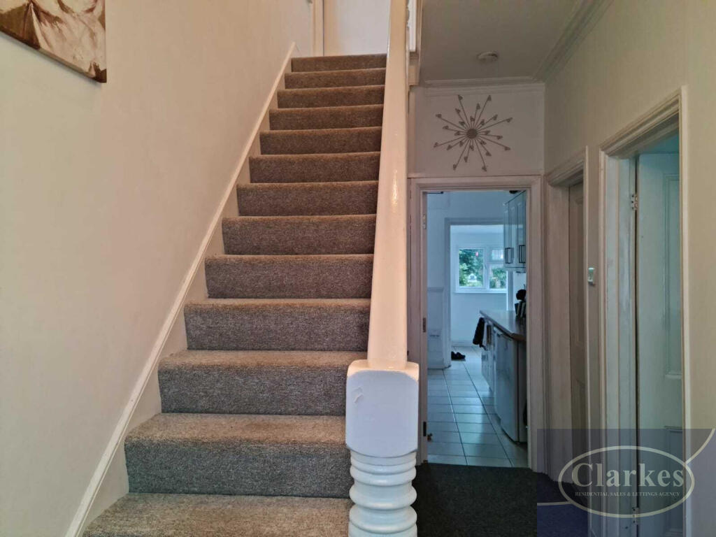 Frampton Road, Charminster, Dorset photo 4