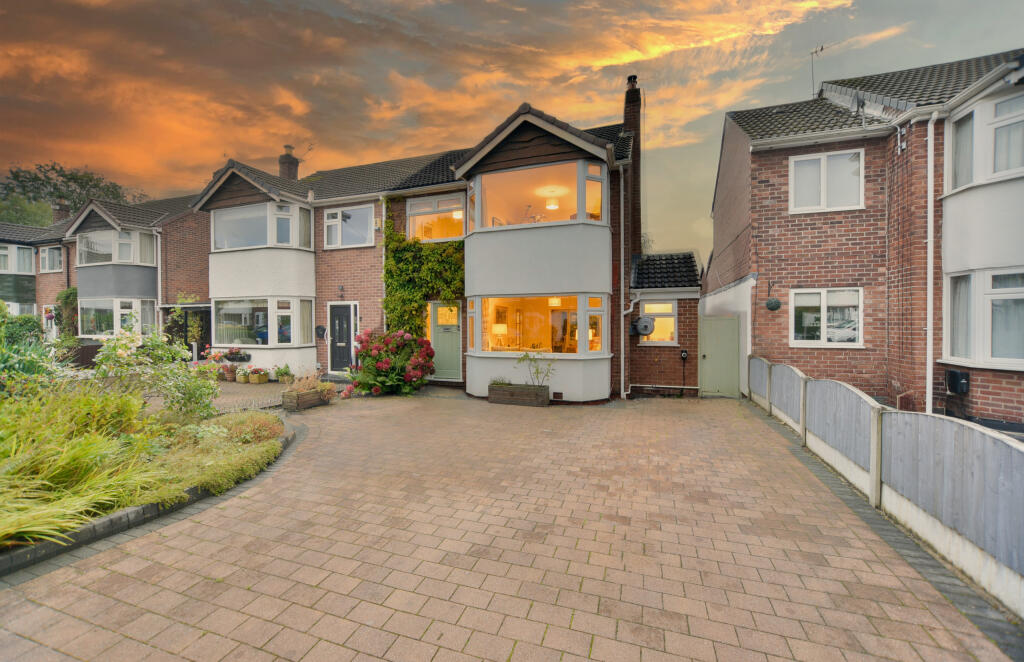 Main image of property: Lorna Road, Cheadle Hulme